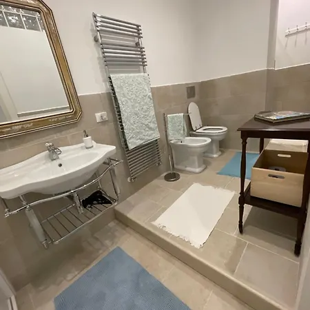 Charming Apartament La Spezia