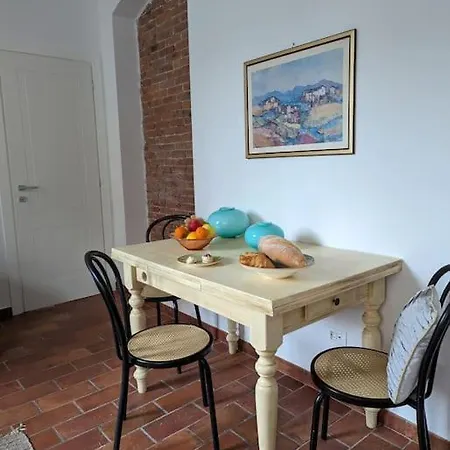 Apartament Charming *